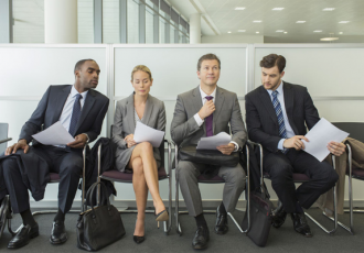 什么样的自我介绍更能吸引面试官？