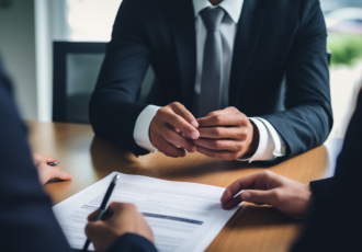 面对面试官的不断追问，怎样应对才能脱颖而出